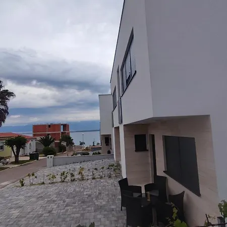 Mamamia Villa *